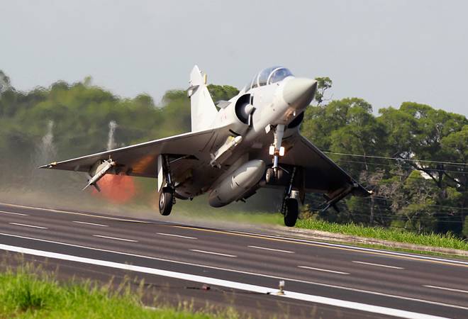 पुलवामा हमले के बदले में भारतीय वायुसेना का जबरदस्त हवाई हमला